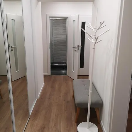Apartamento Slnecny Apartman Blizko Centra *
