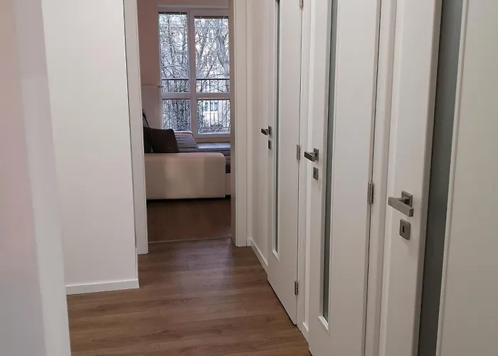 Slnecny Apartman Blizko Centra *