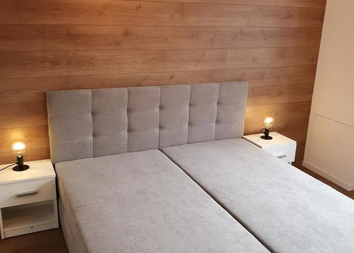 Apartment Slnecny Apartman Blizko Centra